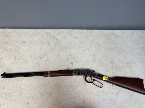 Henry repeating arms caliber 22 magnum rifle