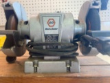 Black & Decker 5 inch bench grinder
