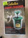 Deer feeder