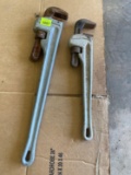 24 inch and 18 inch pipe wrench is aluminum piper is a little