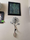 2 Picture frames and wall flower