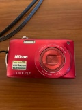 Nikon cool pix camera