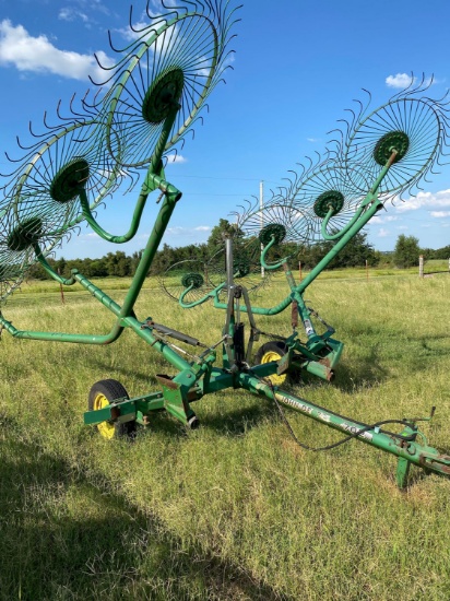 Hay rake