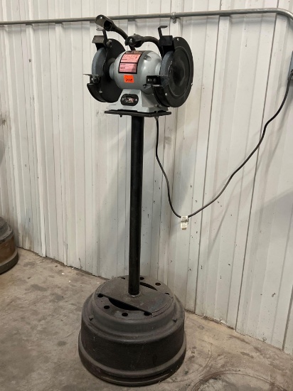 Black Bull 8 in Bench Grinder