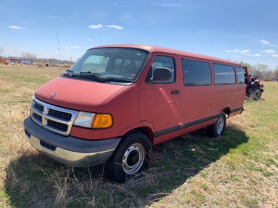 1999 Dodge Ram Wagon Van, VIN # 2B5WB35Z6XK564945