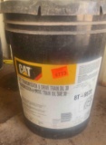 CAT Hydraulic fluid full