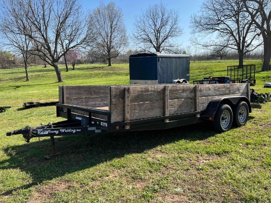18 Ft Trailer with Dovetail