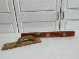 Wood Level & Trowel