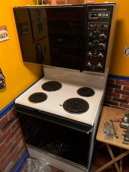 whirlpool Stove and microwave