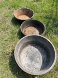 3 feed pans