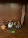 Wood Decorations, Toothpick Holders & Seasoning Shakers