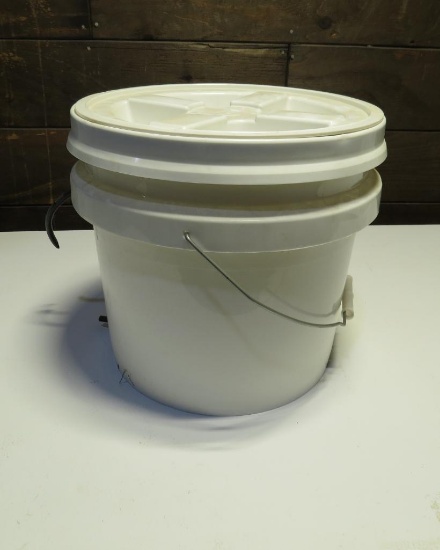 3 gal food grade buckets