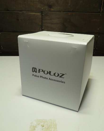 Portable photo studio