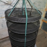 Mesh drying rack