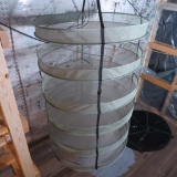 Mesh drying rack