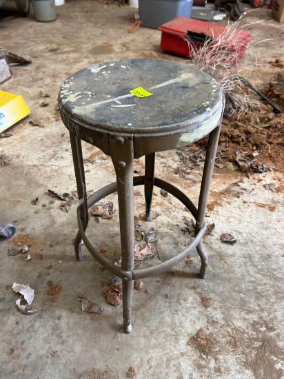 Shop stool