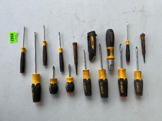 DeWalt Screwdrivers & Accessories