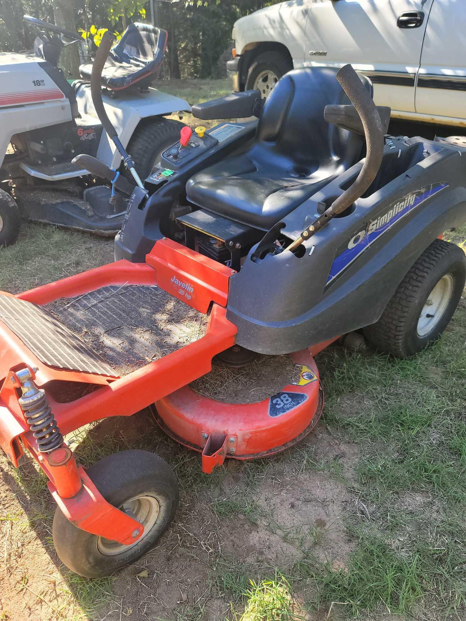 simplicity javelin 20 hp 38 inch deck twin cam Proxibid