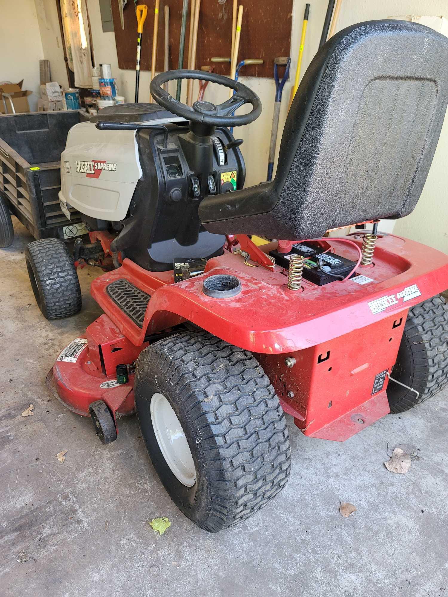 4600H Huskee supreme lawn tractor Proxibid