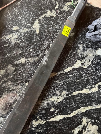 machete