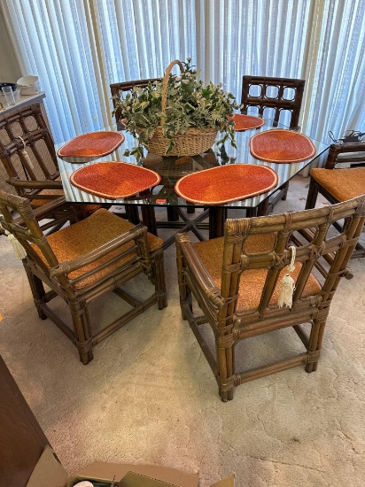 table and chairs
