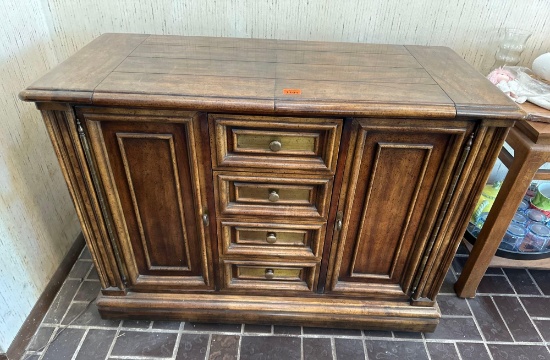 Server cabinet