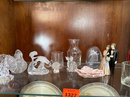 figurines