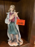 women figurine