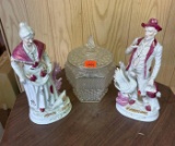 anchor, hocking and figurines
