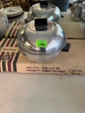 Plate warmer and. bun warmer