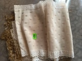 end tablecloth