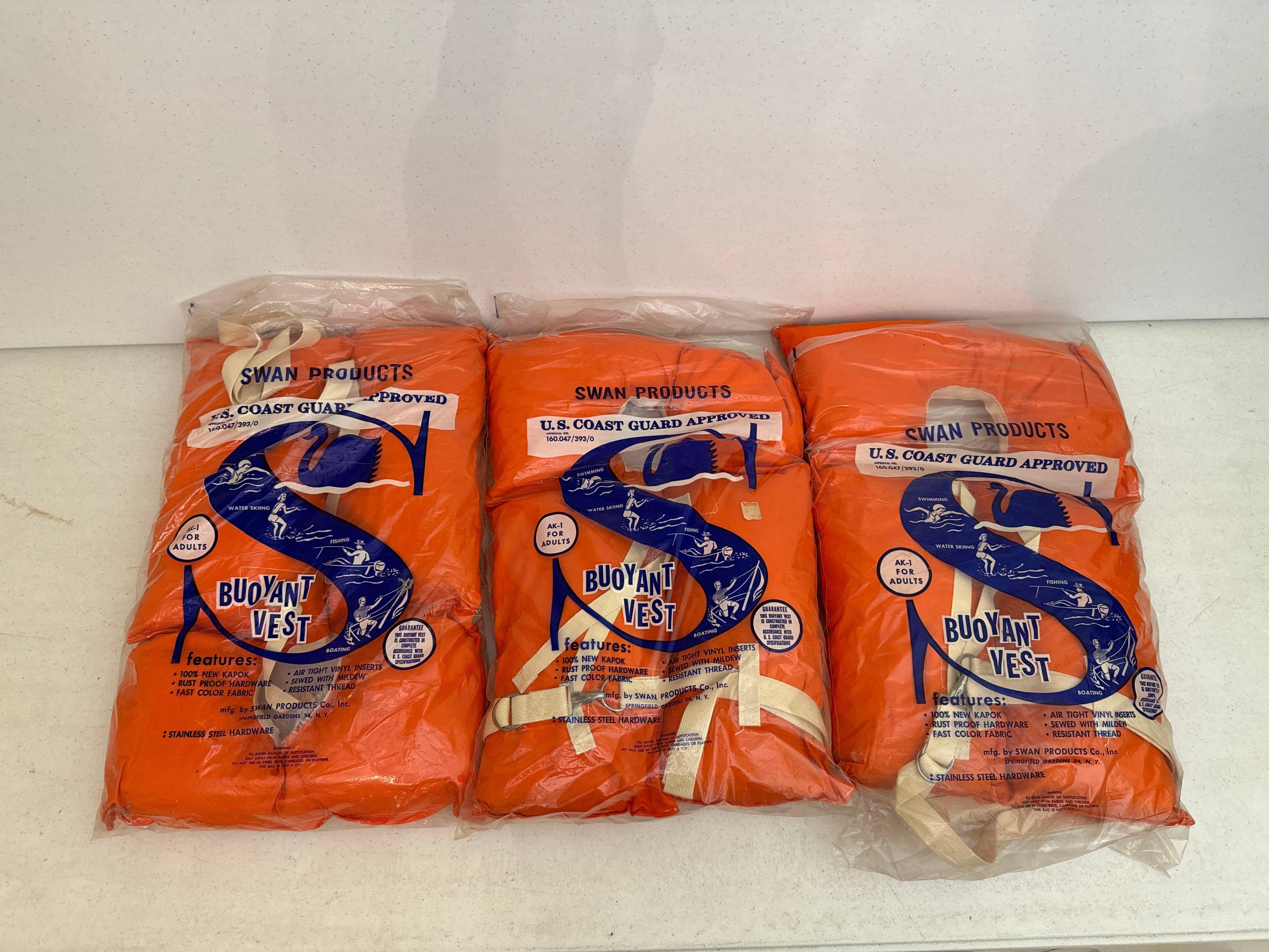 Swan Products Life Vests Proxibid