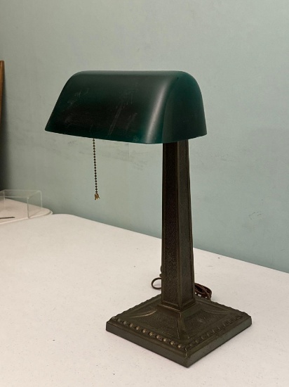Antique Amronlite Bankers Desk Lamp
