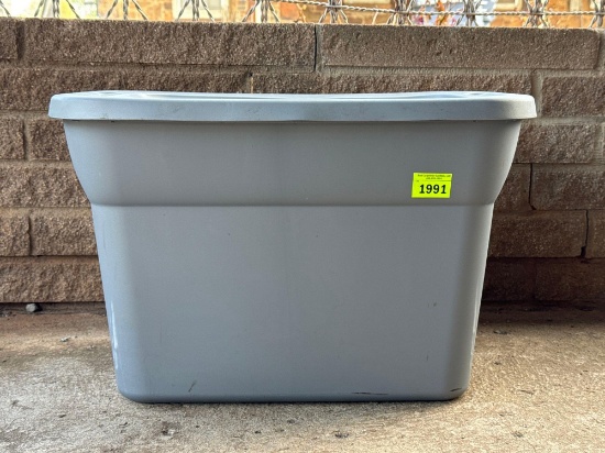 10-Gallon Storage Tote with Lid