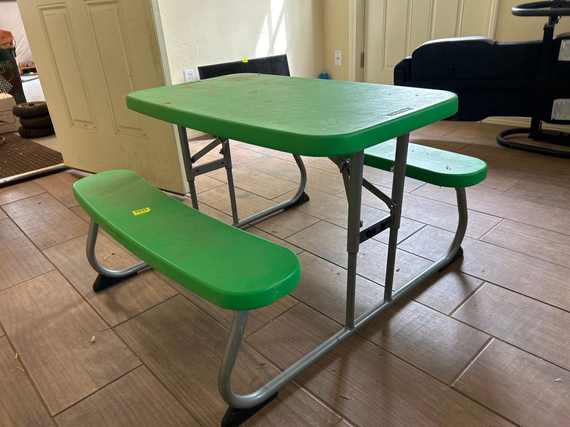 Plastic Folding Picnic Table For Kids Proxibid Plastic Folding Picnic Table For Kids Proxibid