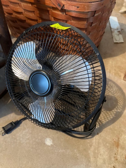 small metal fan