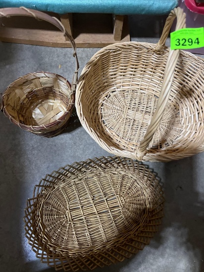 Small baskets