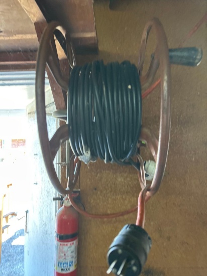 extension cord on reel