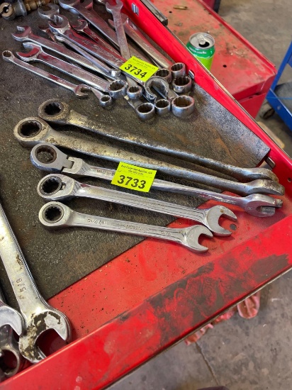 ratchet ended wrench
