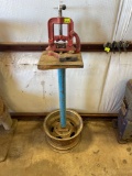 vice clamp with stand