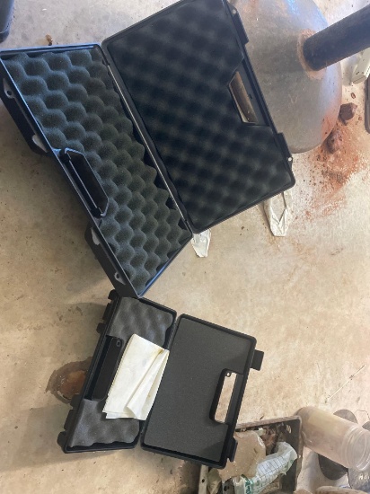 2 hard shell handgun cases