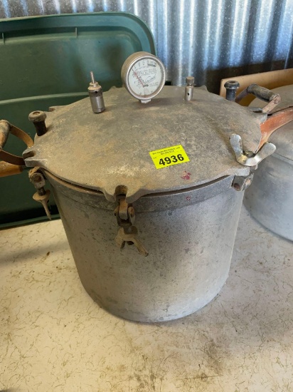 vintage steam pot