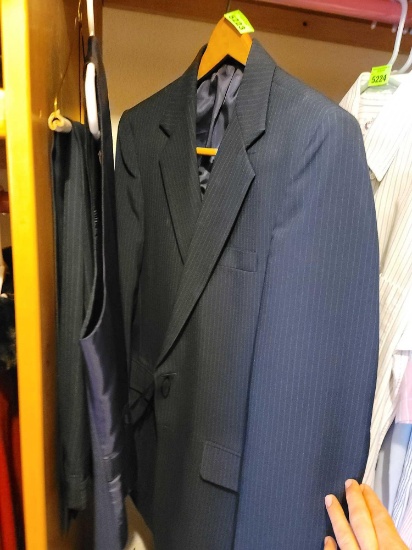 mens 3 piece Hagger suit