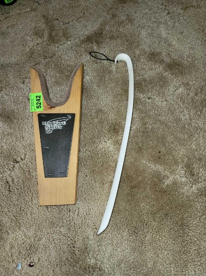 boot horn and Red Wing boot puller