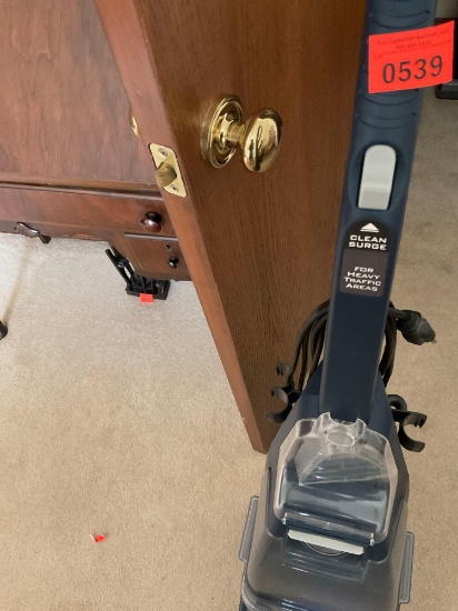 Hoover heated cleaning vacuum