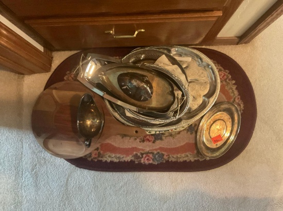 Platters, wooden serving tray