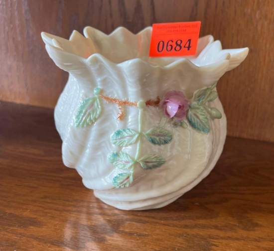 Vintage Belleek pottery fine porcelain Carlington, Crimped Cache pot.
