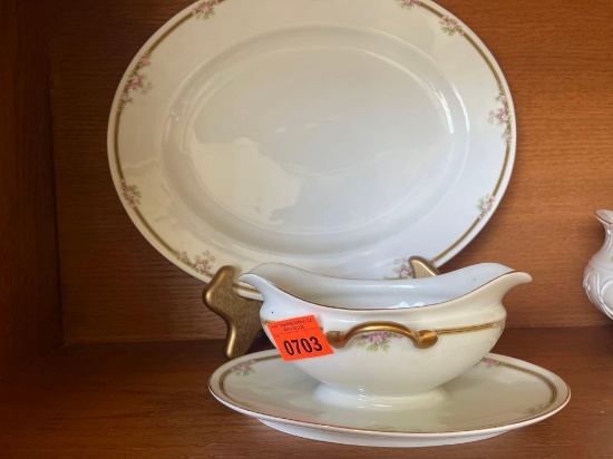 Vintage Kingstons gravy bowl and platter
