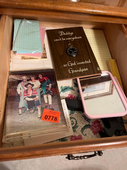Clown picture plaque that says daddy cant be everywhere so God invented grandpas Amiror and a plate