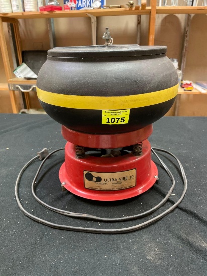 Thumlers Tumbler Ultra-Vibe 10 Industrial Vibratory Rock Tumbler/Brass Cleaner